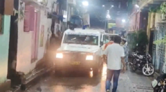 कोलकाता के दुर्गा पूजा पंडाल में भगदड़, कई लोगों के मारे जाने की आशंका